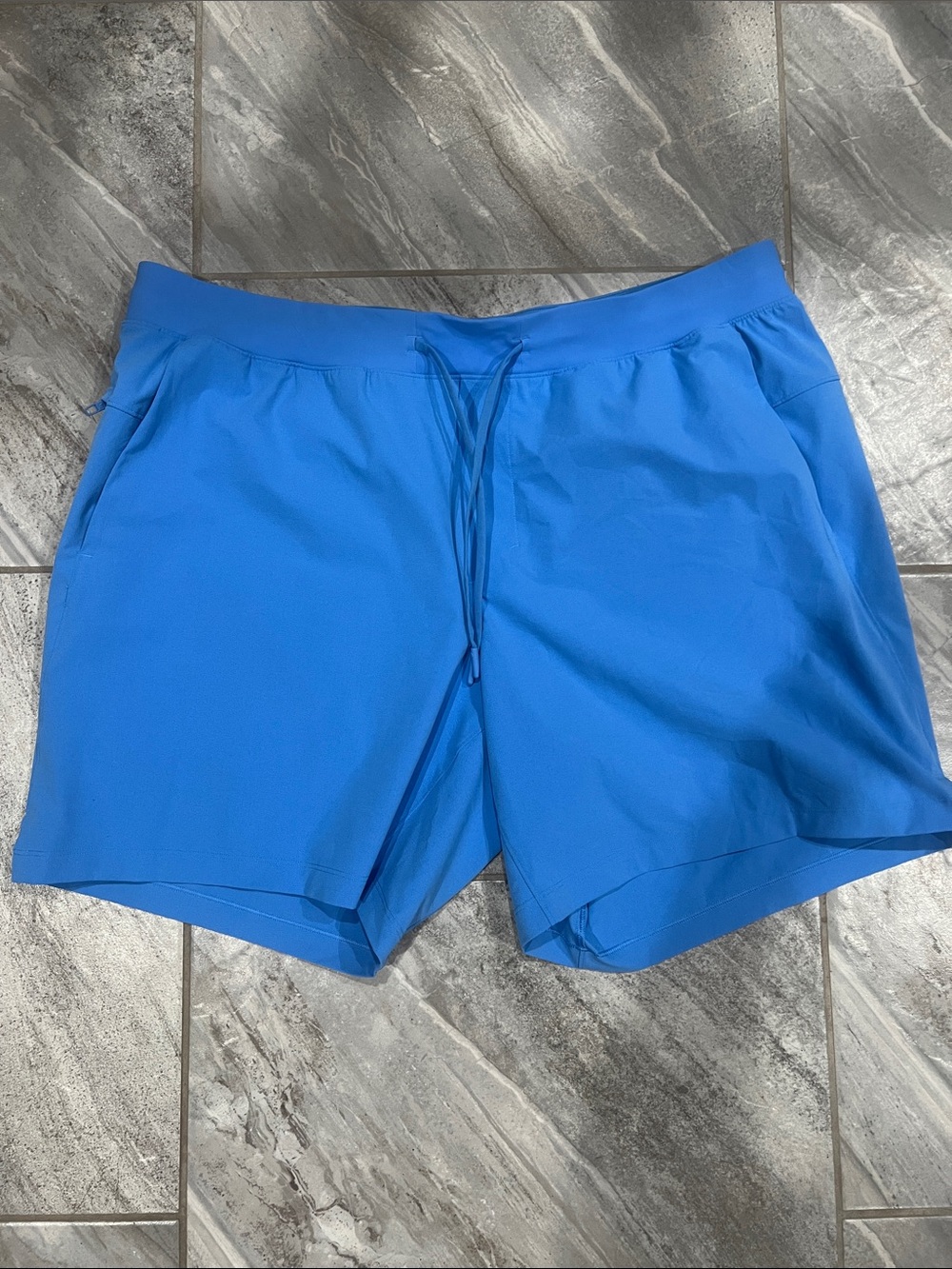 lululemon athletica Men’s Athletic Shorts in Bright Blue